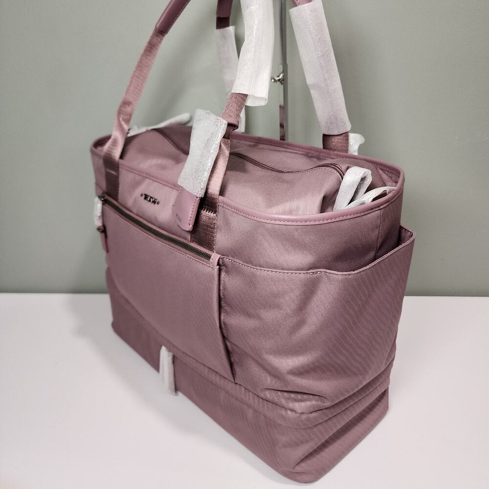 NEW Tumi Voyageur CARLYN 17.25” Weekender Tote Duffel Bag - HEATHER LINES PRINT - Picture 2 of 10
